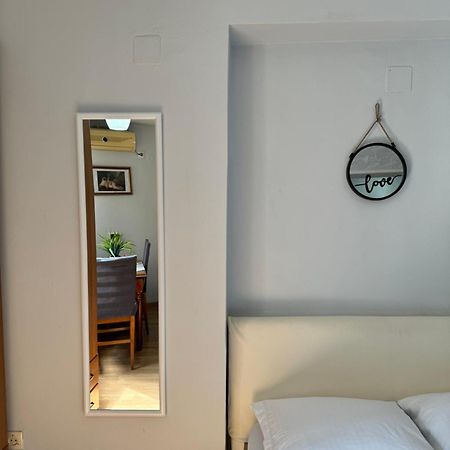 Tirana Centre Lions Gate 9 Apartment Kültér fotó