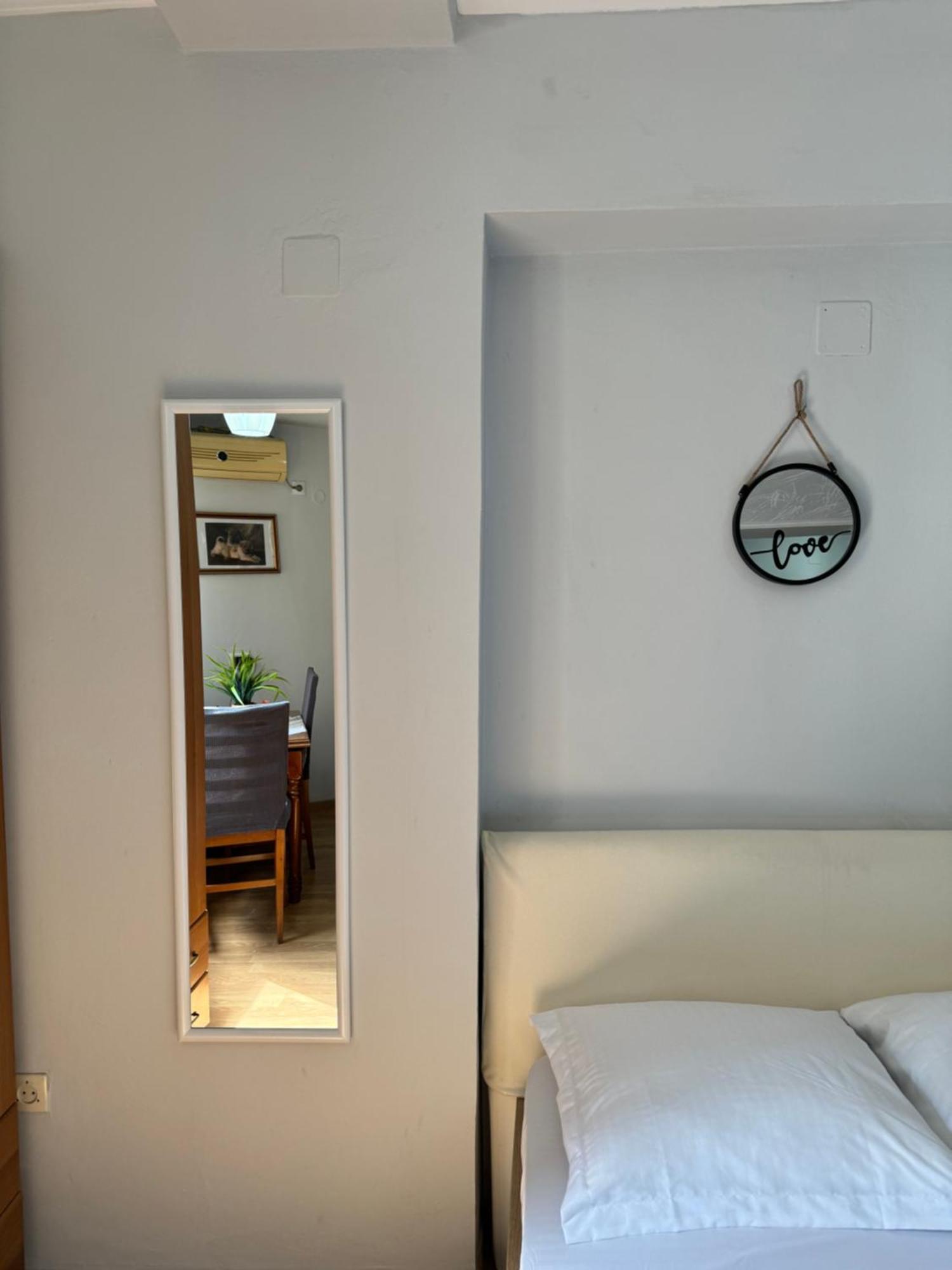 Tirana Centre Lions Gate 9 Apartment Kültér fotó