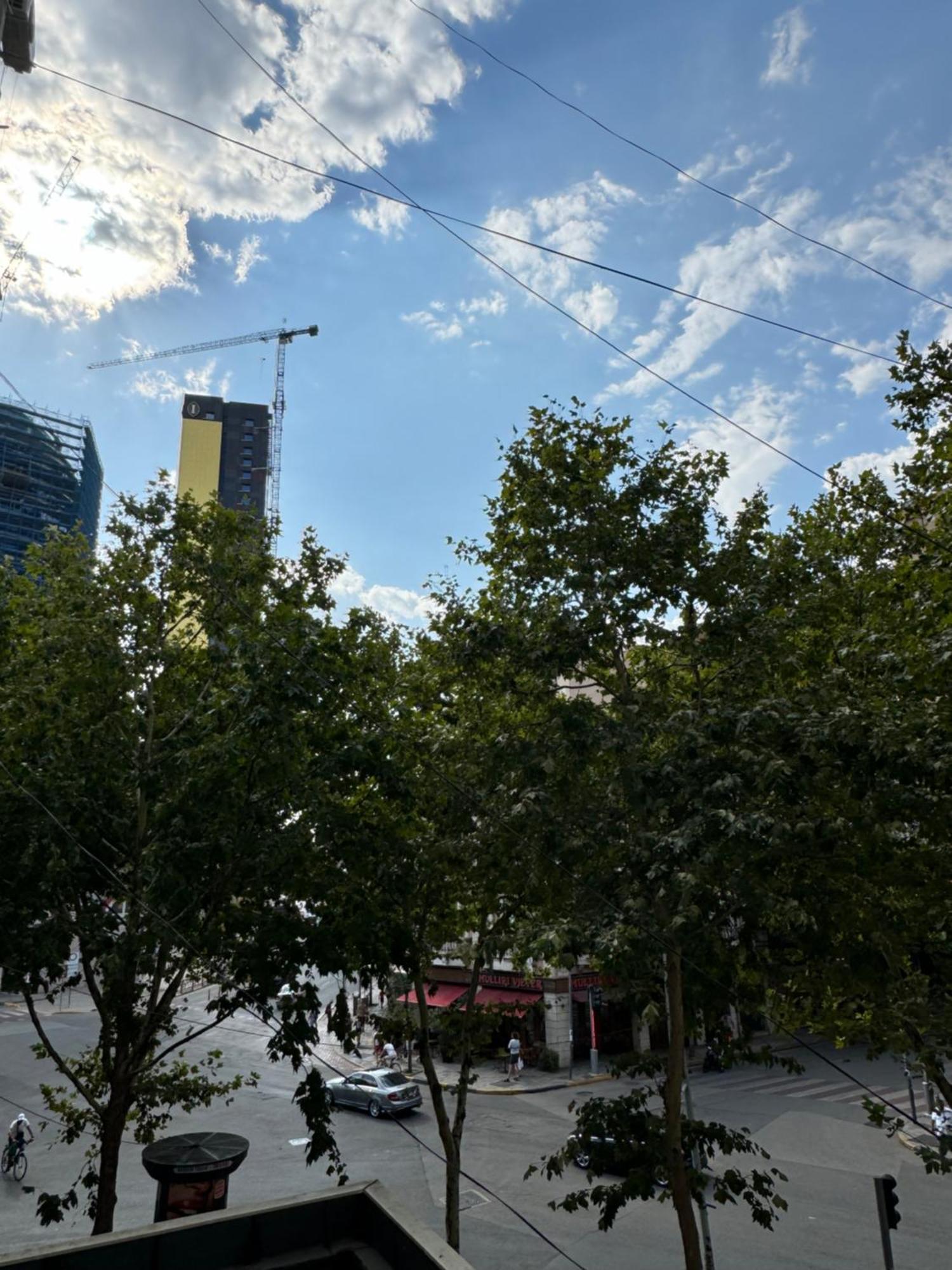 Tirana Centre Lions Gate 9 Apartment Kültér fotó